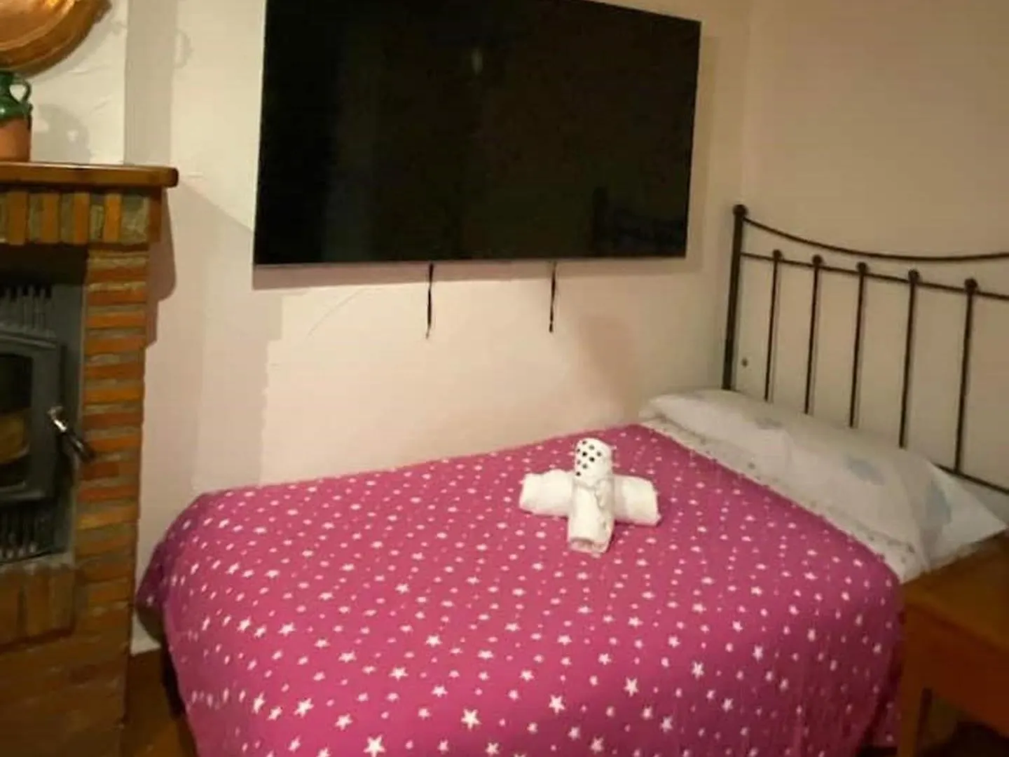 Comfort Breather - El Laurel Granada Apartment