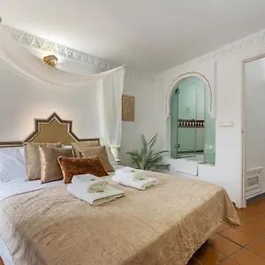  Apartment Adanar-apartamentos Muralla Ziri